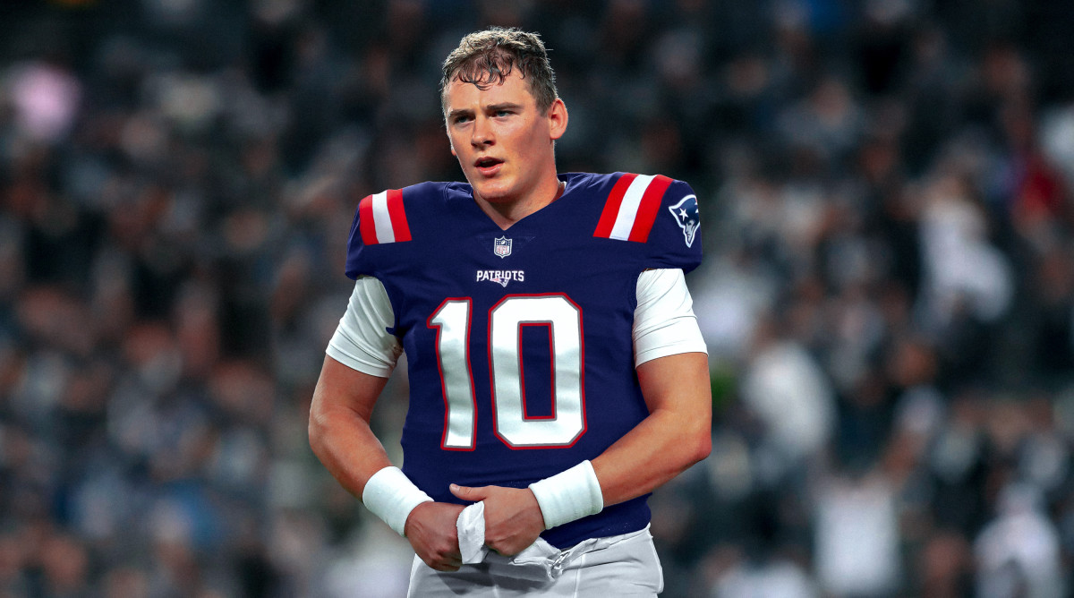 Patriots' first-round pick Mac Jones